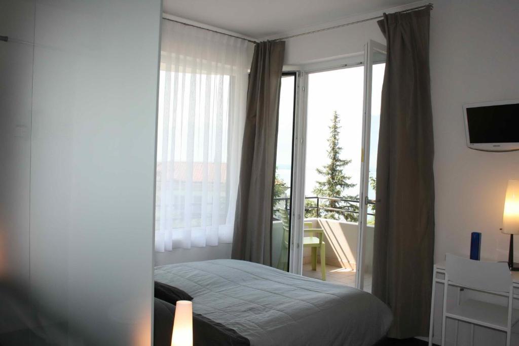 Bnb Belalp Montreux Exterior foto